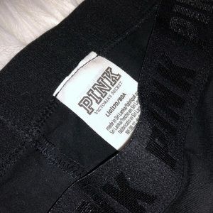 LARGE BLACK LEGGINGS FROM PINK 🥰